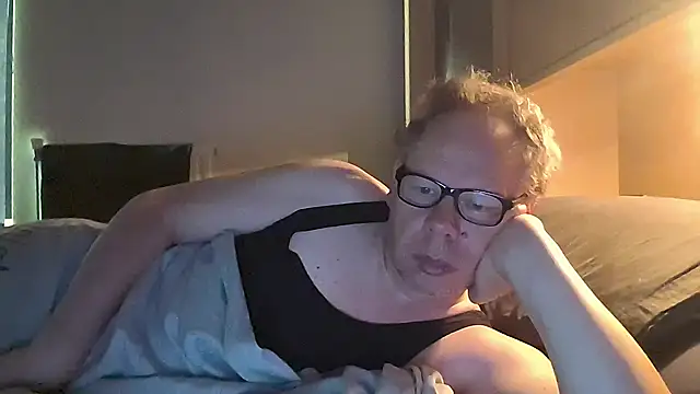 kinkyslet8 online show from September 22, 2025, 6:48 am