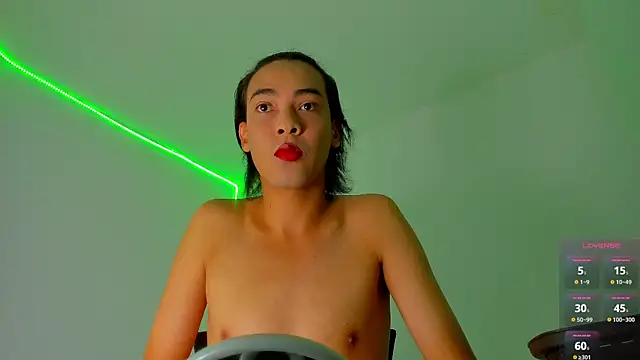 Snapshot of NickSull__ chatting on March 12, 2025, 7:06 pm NickSull online show from March 12, 2025, 7:06 pm