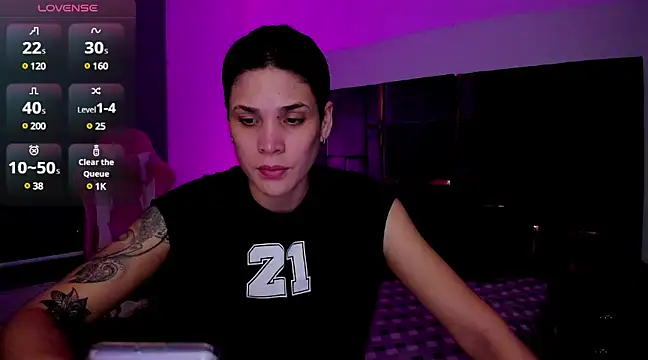 Charlee pink online show from March 6, 2025, 3:24 am