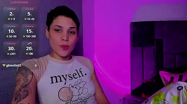 Charlee pink online show from March 22, 2025, 1:11 am