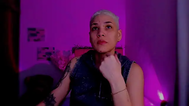 Charlee pink online show from February 28, 2026, 3:24 pm