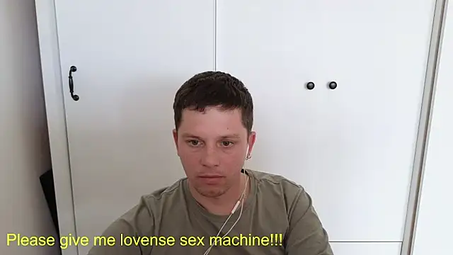 BigL0ve online show from April 19, 2026, 6:02 am