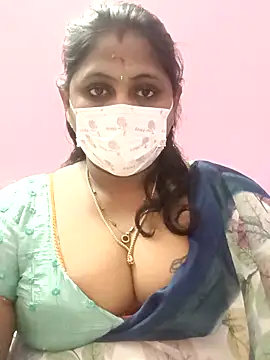 Snapshot of rithikka chatting on November 20, 2025, 8:19 pm rithikka online show from November 20, 2025, 8:19 pm