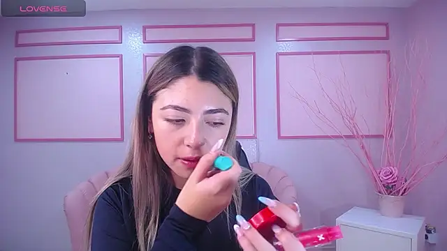 channel blonde a online show from January 28, 2025, 4:19 pm