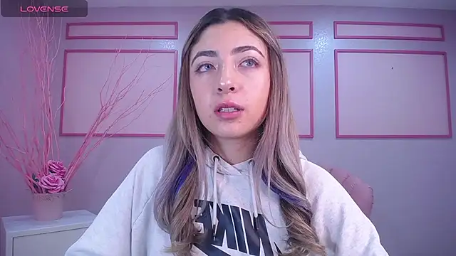 channel blonde a online show from February 3, 2025, 4:31 pm