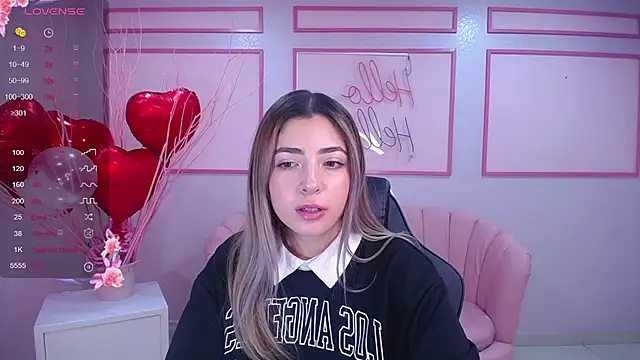 channel blonde a online show from February 4, 2025, 4:29 pm