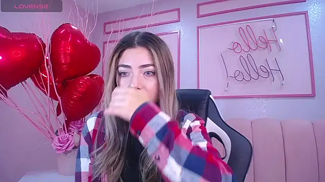 channel blonde a online show from February 12, 2025, 4:33 pm