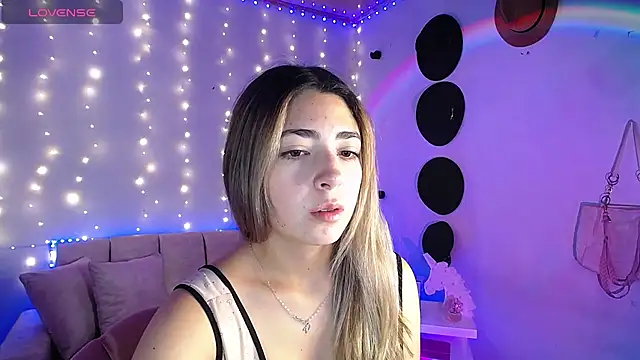 channel blonde a online show from March 6, 2025, 4:28 pm