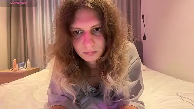 Alice Pinkhead online show from February 17, 2026, 8:00 am