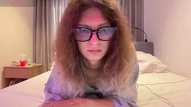 Alice Pinkhead online show from March 26, 2026, 8:20 am