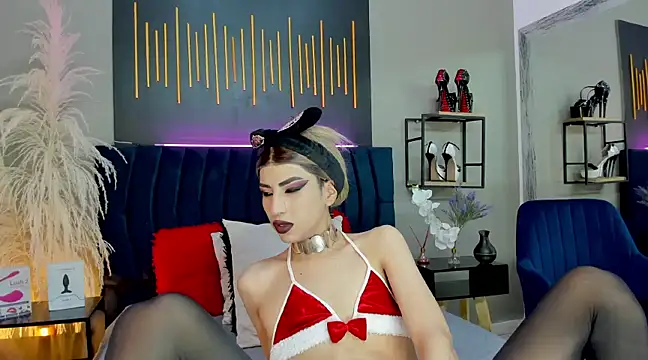 BrianaSchafer online show from December 24, 2024, 2:22 pm