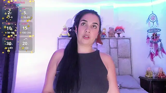 brianaGuzman online show from December 22, 2025, 5:54 pm