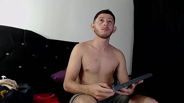 louis bcasta1 online show from January 31, 2025, 11:03 am