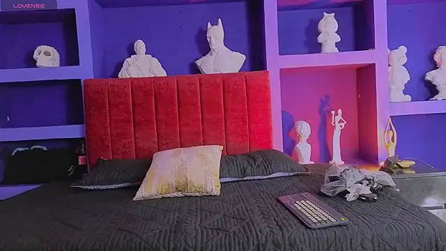 amy fox2 online show from April 18, 2026, 1:59 pm