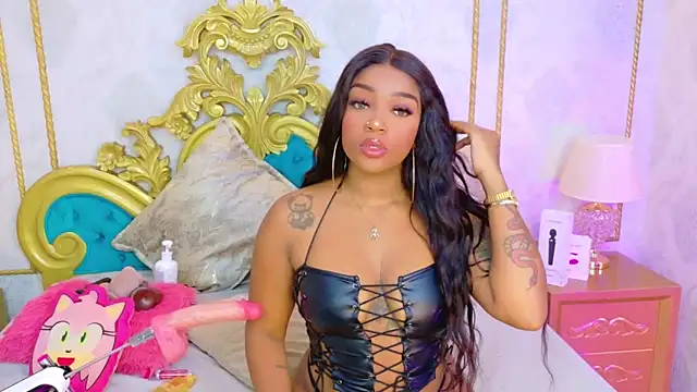 SalomeRestrepo online show from April 2, 2026, 4:21 am