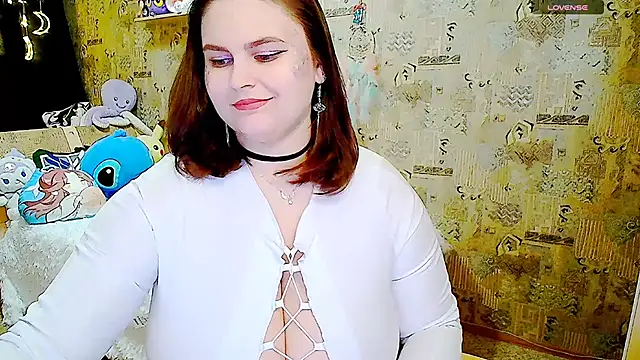 WhisperInTheDarkk online show from January 8, 2025, 9:44 pm