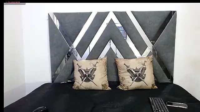 Lunawillis online show from January 25, 2025, 6:57 pm