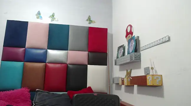 lily jamesx online show from March 7, 2025, 8:44 pm