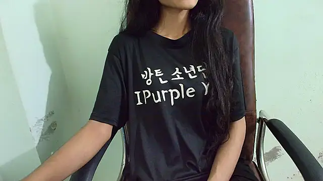 Srabontii online show from March 13, 2025, 8:32 pm