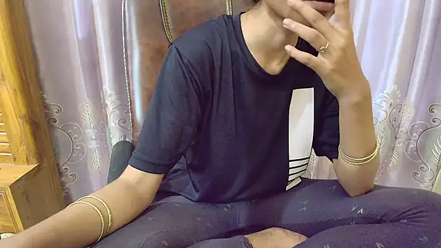 Srabontii online show from September 26, 2025, 11:14 am