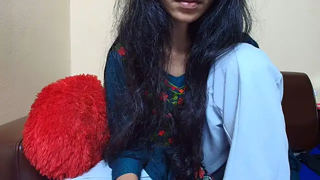 Srabontii online show from November 14, 2025, 10:07 pm