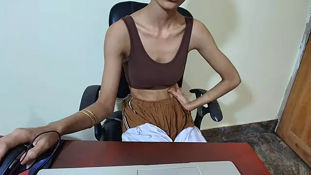 Srabontii online show from April 4, 2026, 2:03 pm