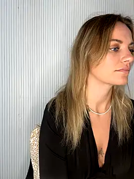 Milla  one online show from November 4, 2025, 8:24 am