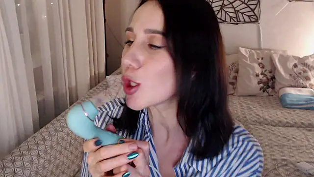 pepper milf online show from December 14, 2024, 7:03 pm