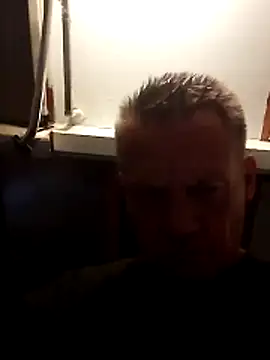 Snapshot of ed44435 chatting on November 11, 2025, 12:27 pm ed44435 online show from November 11, 2025, 12:27 pm