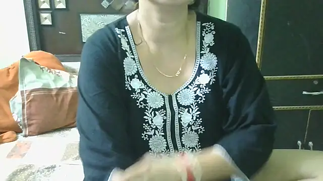 couplesuni online show from September 27, 2025, 7:57 am