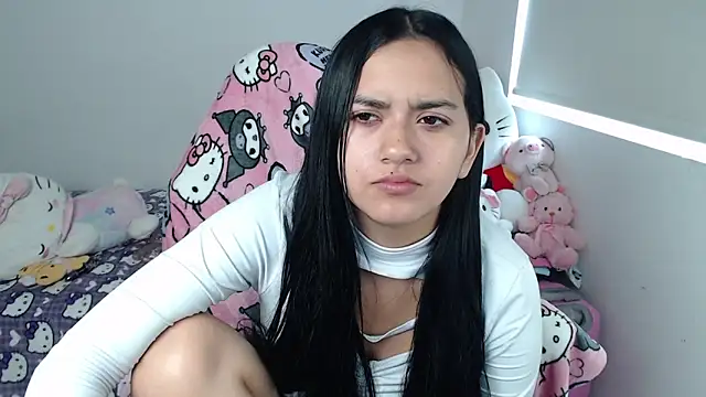 Snapshot of kayla_k18 chatting on May 13, 2026, 5:54 pm kayla k18 online show from May 13, 2026, 5:54 pm