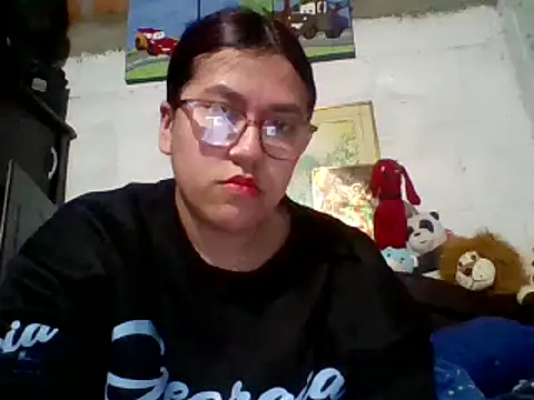 Snapshot of dafne19_ chatting on January 28, 2025, 2:32 am dafne19 online show from January 28, 2025, 2:32 am
