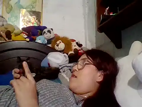 Snapshot of dafne19_ chatting on February 4, 2025, 4:59 am dafne19 online show from February 4, 2025, 4:59 am