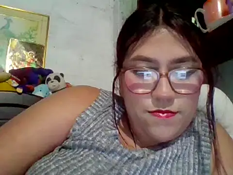 Snapshot of dafne19_ chatting on February 5, 2025, 5:20 am dafne19 online show from February 5, 2025, 5:20 am