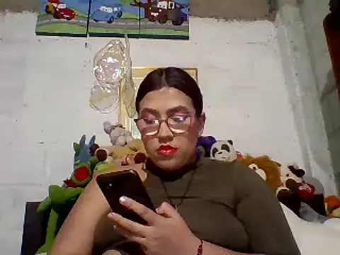 Snapshot of dafne19_ chatting on February 8, 2025, 3:19 am dafne19 online show from February 8, 2025, 3:19 am