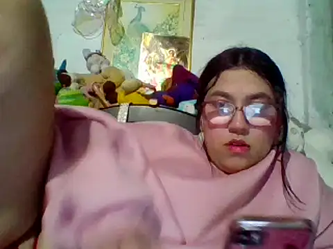 Snapshot of dafne19_ chatting on February 14, 2025, 5:30 am dafne19 online show from February 14, 2025, 5:30 am