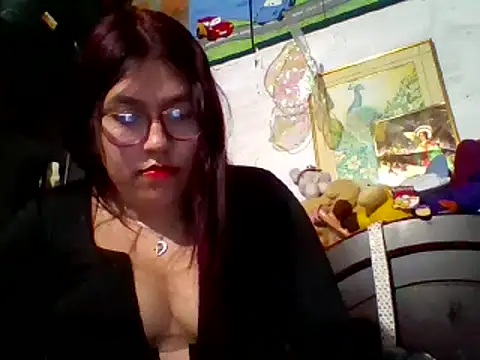 Snapshot of dafne19_ chatting on February 17, 2025, 3:47 am dafne19 online show from February 17, 2025, 3:47 am