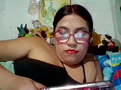 Snapshot of dafne19_ chatting on February 18, 2025, 6:48 am dafne19 online show from February 18, 2025, 6:48 am