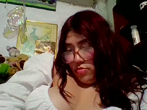 Snapshot of dafne19_ chatting on February 23, 2025, 8:39 am dafne19 online show from February 23, 2025, 8:39 am
