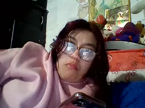 Snapshot of dafne19_ chatting on February 27, 2025, 2:10 am dafne19 online show from February 27, 2025, 2:10 am