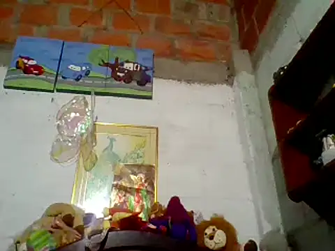 Snapshot of dafne19_ chatting on March 6, 2025, 7:03 am dafne19 online show from March 6, 2025, 7:03 am