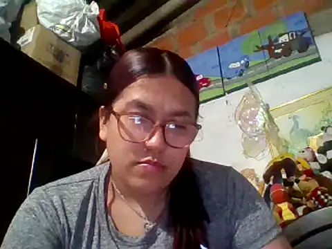 Snapshot of dafne19_ chatting on March 18, 2025, 7:08 am dafne19 online show from March 18, 2025, 7:08 am