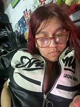 Snapshot of dafne19_ chatting on September 11, 2025, 4:12 am dafne19 online show from September 11, 2025, 4:12 am