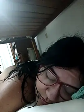 Snapshot of dafne19_ chatting on November 2, 2025, 6:49 am dafne19 online show from November 2, 2025, 6:49 am