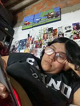 Snapshot of dafne19_ chatting on November 25, 2025, 4:23 am dafne19 online show from November 25, 2025, 4:23 am