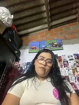 Snapshot of dafne19_ chatting on November 28, 2025, 4:37 am dafne19 online show from November 28, 2025, 4:37 am