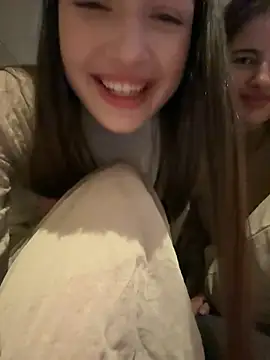 Sophie Avory online show from December 24, 2024, 3:47 pm