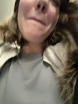 Snapshot of Sophie_Avory chatting on March 10, 2026, 5:07 pm Sophie Avory online show from March 10, 2026, 5:07 pm