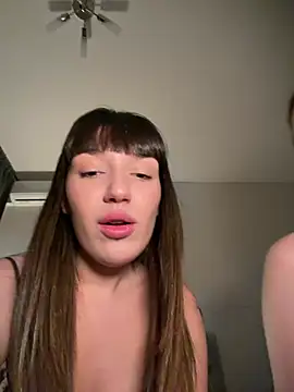 Sophie Avory online show from May 6, 2026, 6:46 pm