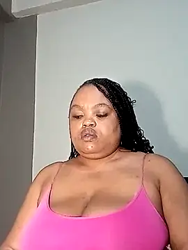 hugemelonsxxx online show from February 23, 2025, 6:45 pm